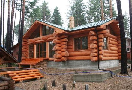 Дом из дерева